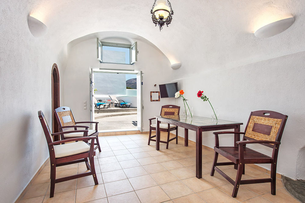 Nereids Villa Santorini เมกาโลคอรี ภายนอก รูปภาพ