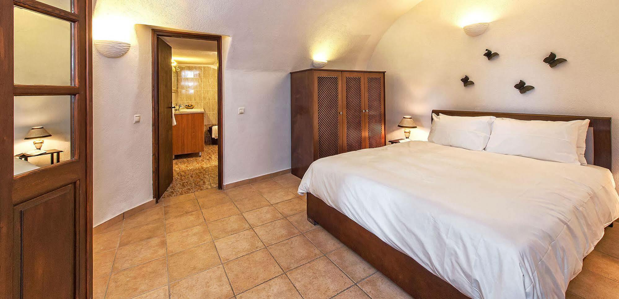 Nereids Villa Santorini เมกาโลคอรี ภายนอก รูปภาพ