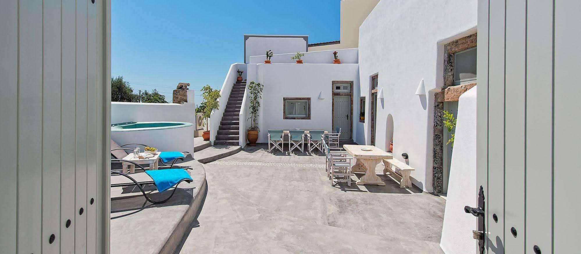 Nereids Villa Santorini เมกาโลคอรี ภายนอก รูปภาพ
